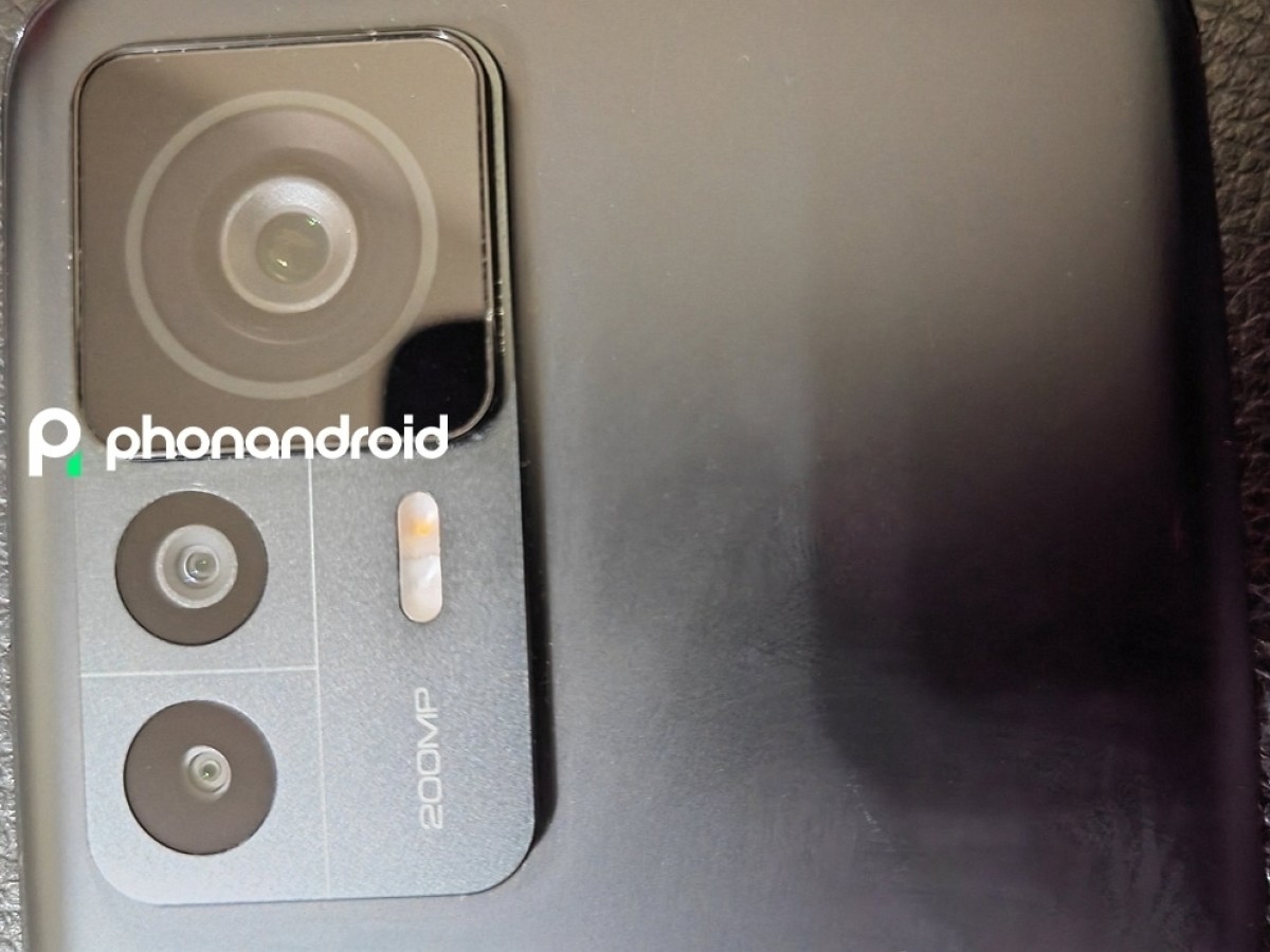 Xiaomi 12T Pro is the company's first 200MP camera phone