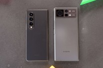 Samsung Galaxy Z Fold4 and Xiaomi Mix Fold 2