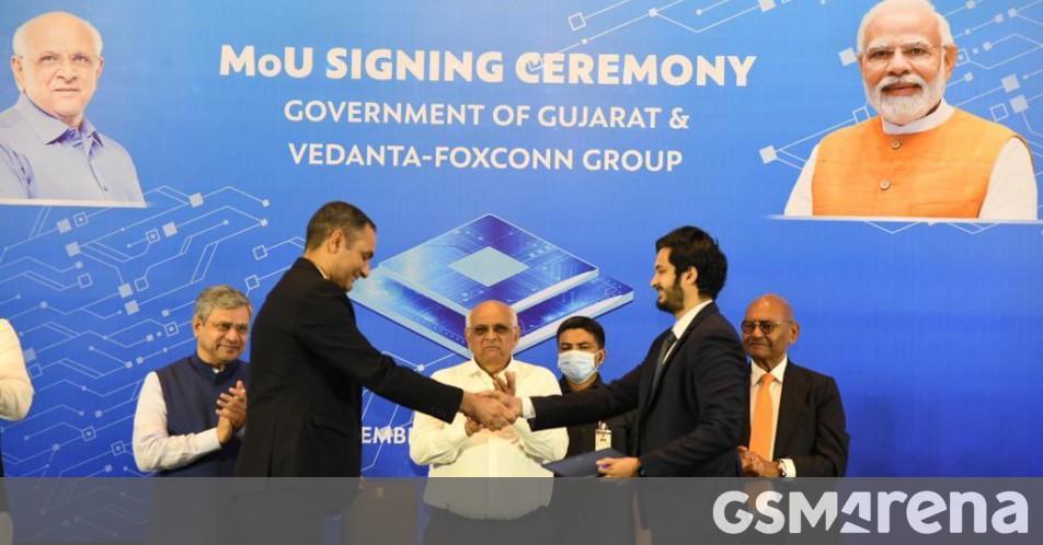 Foxconn and Vedanta sign MoU for semiconductor and display manufacturing plants in Gujarat