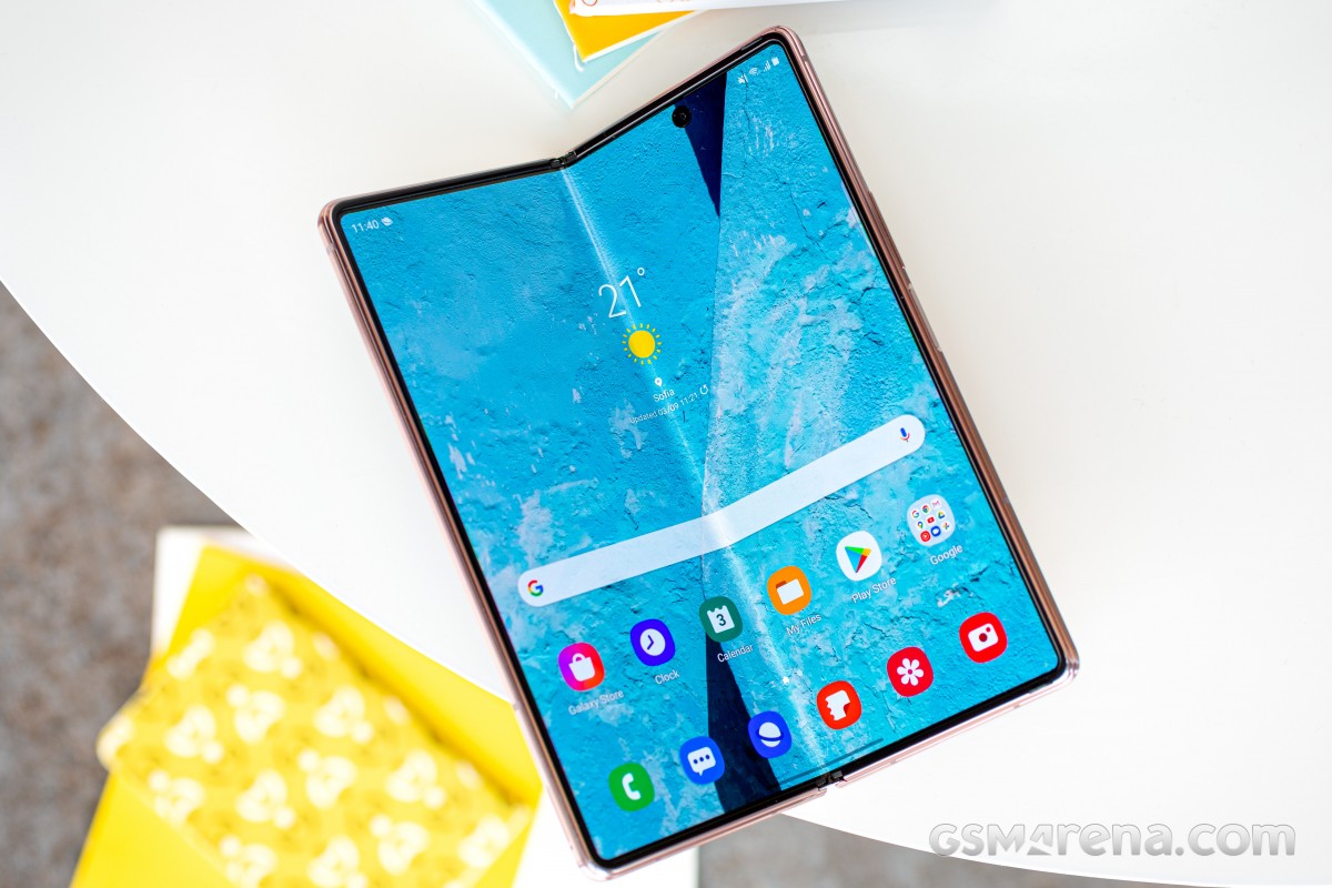 Samsung Galaxy Z Fold2 gets Android 12L update with One UI 4.1.1