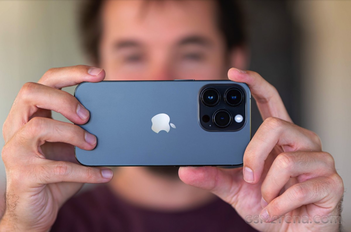 Apple iPhone 14 Pro Display test - DXOMARK