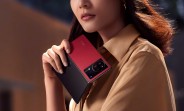 vivo shows off images of X Fold+ in red