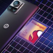 The Motorola Edge 30 Ultra wows with its 200MP camera, Snapdragon 8+ Gen 1 and 125W charging