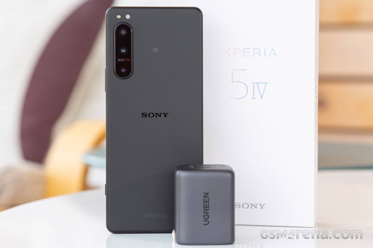 Weekly poll: Sony Xperia 5 IV makes practical arguments on why you