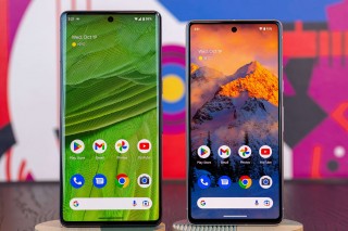 Google Pixel 7 Pro junto al Pixel 7