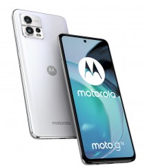 Motorola Moto G72 in mineral white