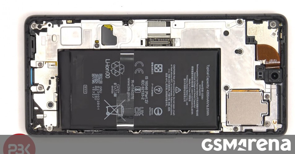 Google Pixel 7 disassembly teardown shows it's slightly easier to repair than the Pixel 7 Pro