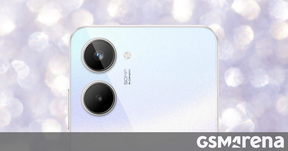 Realme 10 4G renders show a smaller 6.4" AMOLED display, different camera