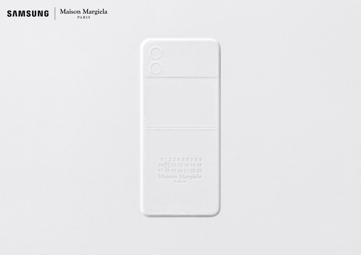 Samsung will post a teaser image of the Galaxy Z Flip4 Maison Margiela Edition