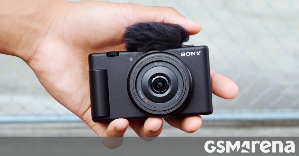 My first look of the Sony ZV-1F 