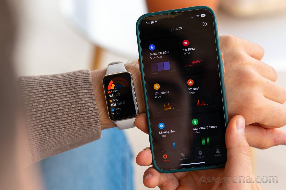 Xiaomi Smart Band 7 Pro with mega display and GPS presented