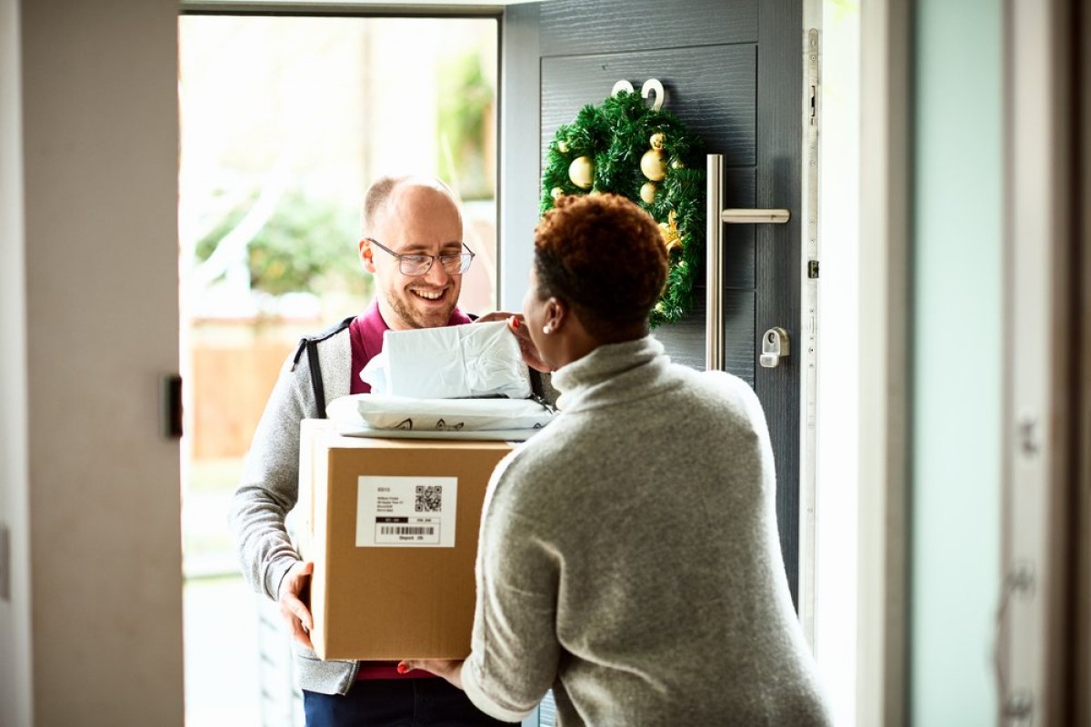 Gmail now directly tracks your packages right inside the inbox