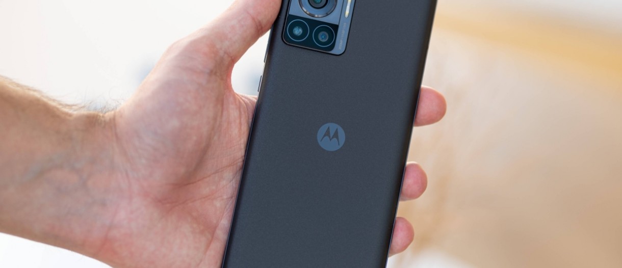 Motorola Geneva with stylus support leaks -  news