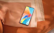 Oppo Reno 8T appears online in 4G and 5G variants