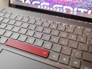 ErgoSense Keyboard with backlit turned on