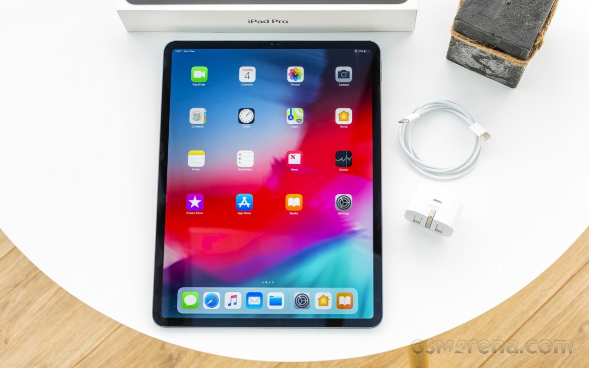 Apple orders OLED panels for iPad Pro, first to arrive in 2024