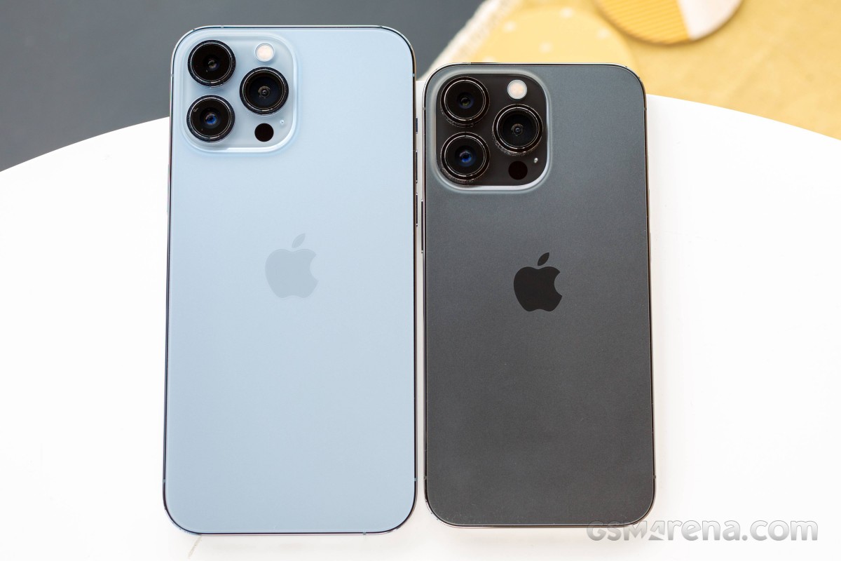 Apple is now selling refurbished iPhone 13 models in Europe