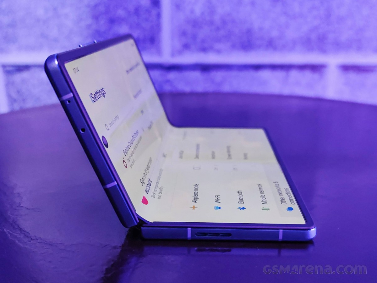 Microsoft's Surface Duo 3 will have a foldable screen