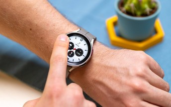 Galaxy Watch5 and Watch4 update adds support for doorbell cameras, thermostats