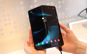Samsung showcases 360-degree foldable screen and hinge prototype