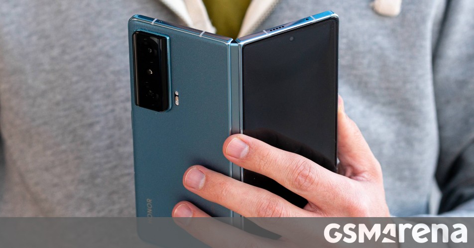 Honor Magic Vs teardown reveals the four-component hinge