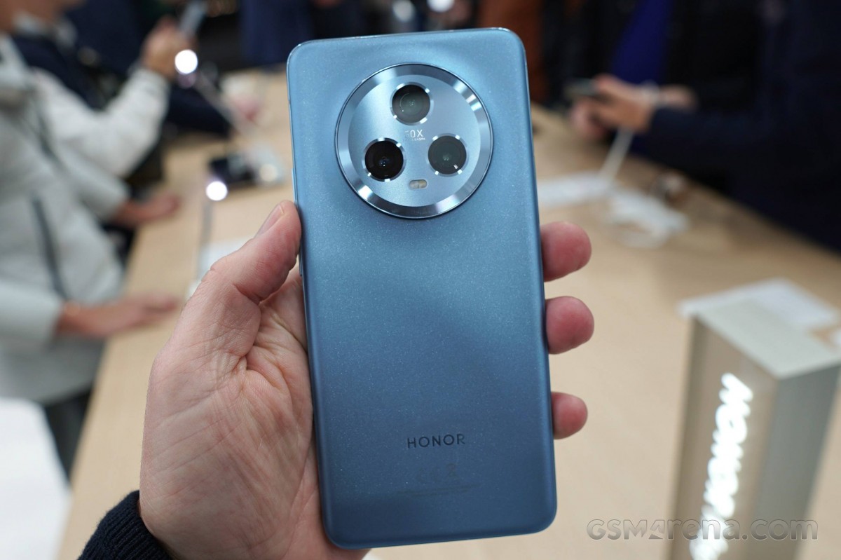 The Honor Magic 5 Pro is GOOD with a side of BAD - Hands-on 