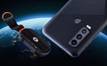 Motorola Defy 2 rugged phone, Defy Satellite Link device unveiled with 2-way satellite messaging