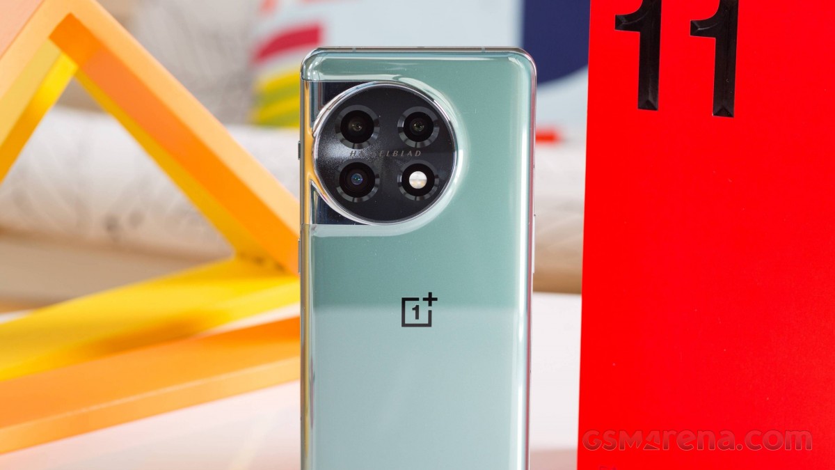 OnePlus 12 details surface, to feature new main camera sensor, better telephoto