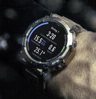 T-Rex Ultra supports freediving at up to 30m and dual band GPS