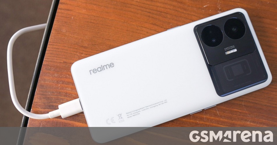 Realme GT Neo 5 SE appears with an underclocked Snapdragon 8+ Gen