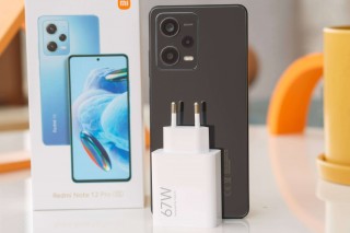 Unboxing the Redmi Note 12 Pro