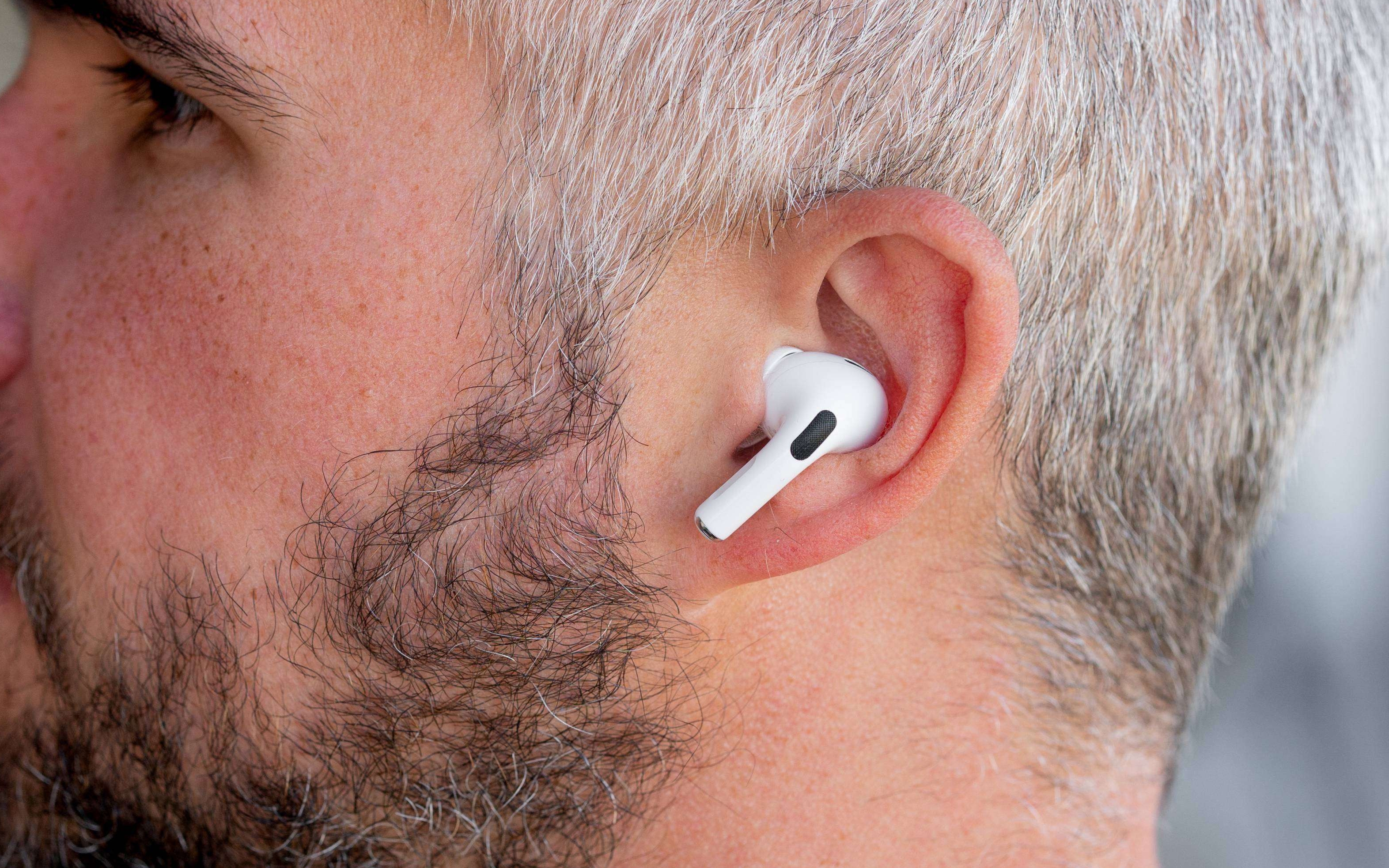 Gurman: Two new AirPods 4 sets to come next month with USB-C