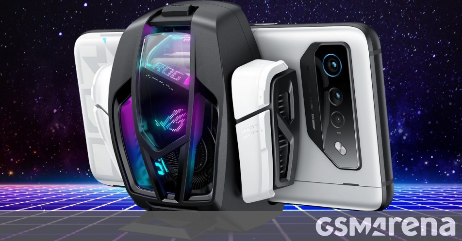 Leaked images show an AeroActive Portal on the Asus ROG Phone 7 Pro