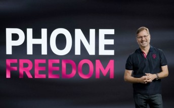 T-Mobile wants to help you escape Verizon and AT&T's three-year plans 