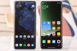 The Xiaomi 12S Ultra next to the Xiaomi 13 Ultra
