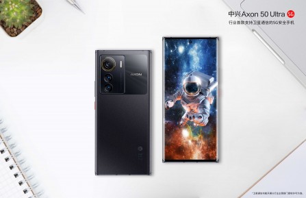 GSMArena.com - The ZTE Axon 40 Ultra next to the ZTE Axon