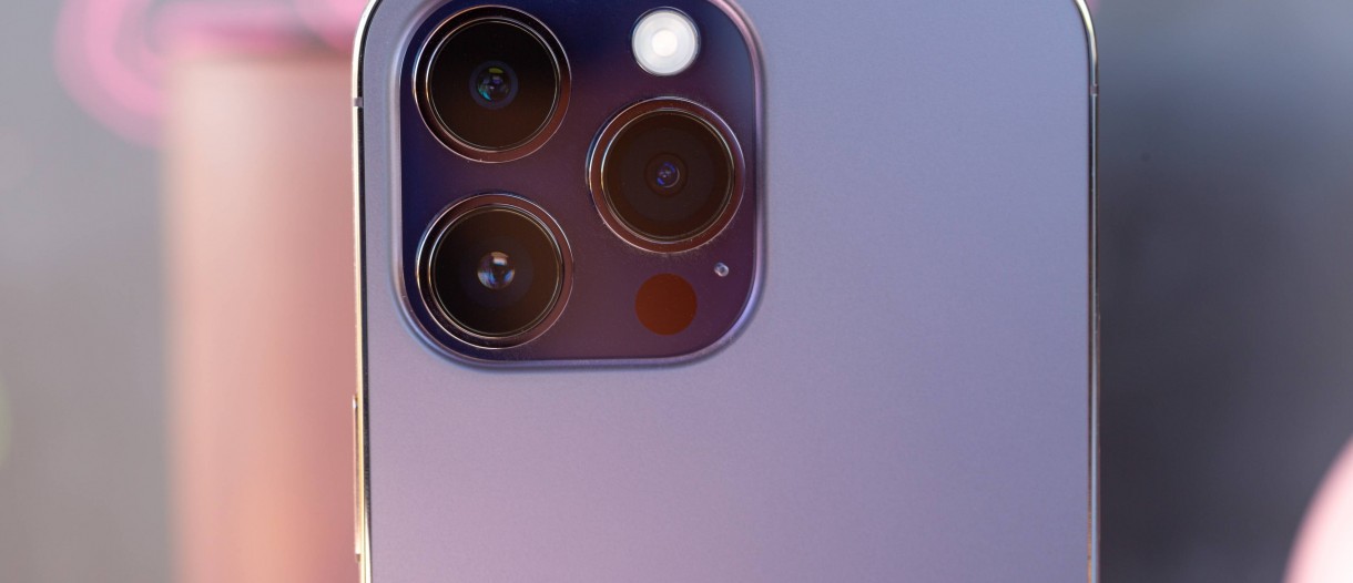 iPhone 15 Pro Max Again Tipped to Exclusively Feature Periscope Lens; May  Offer 6x Optical Zoom