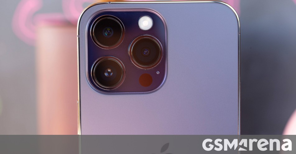 Apple iPhone 15 Pro Max again rumored to exclusively sport periscope lens