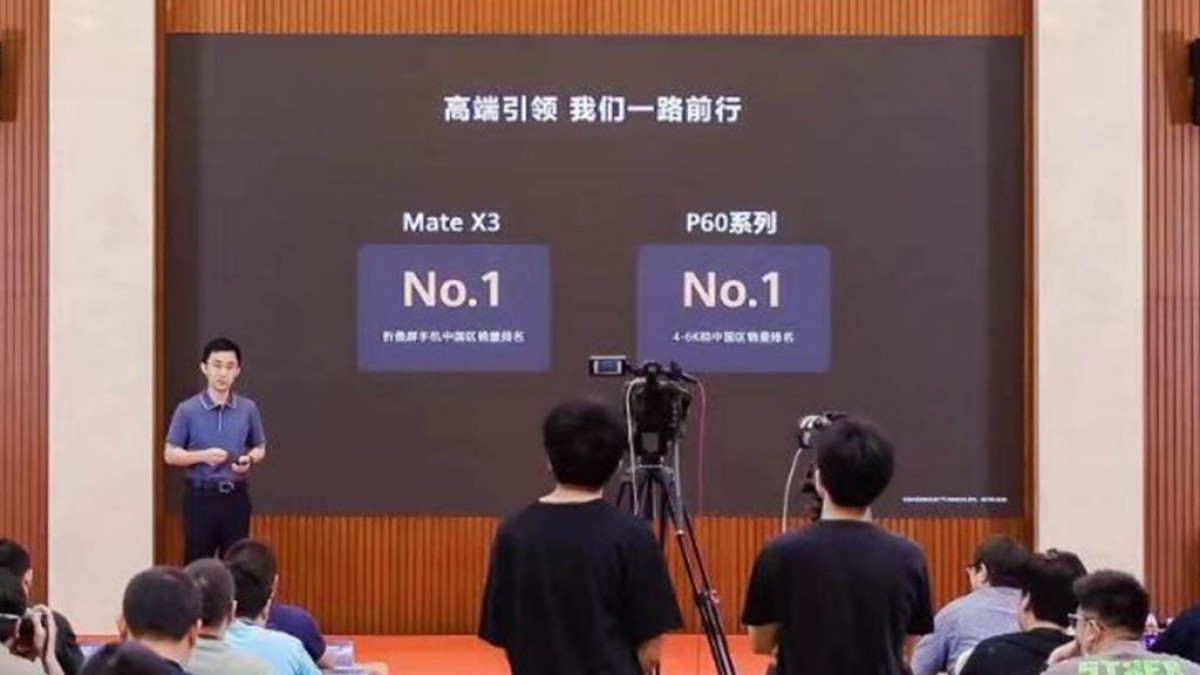 Huawei Mate X3 và P60 đang bán rất chạy tại Trung Quốc