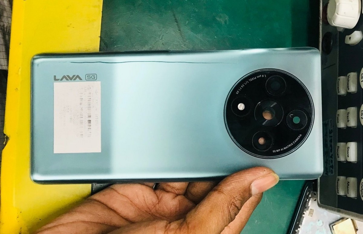 Lava Agni 2 5G with MediaTek Dimensity 7050 leaks in hands-on image, specs outed