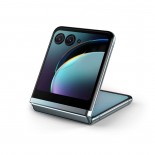 Motorola Razr 40 Ultra in Glacier Blue, images courtesy of WinFuture