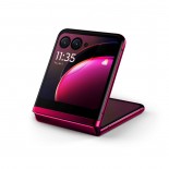 Motorola Razr 40 Ultra in Viva Magenta, images courtesy of WinFuture