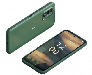 Nokia XR21 in Midnight Black and Pine Green