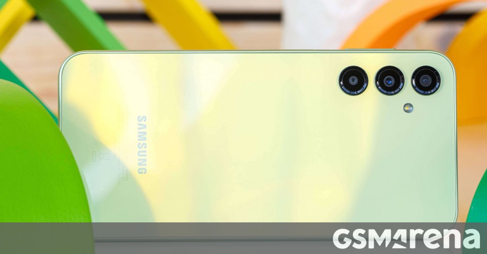 Samsung Galaxy A15 4G And Galaxy A24 4G Receive One UI 8 5 Stable 