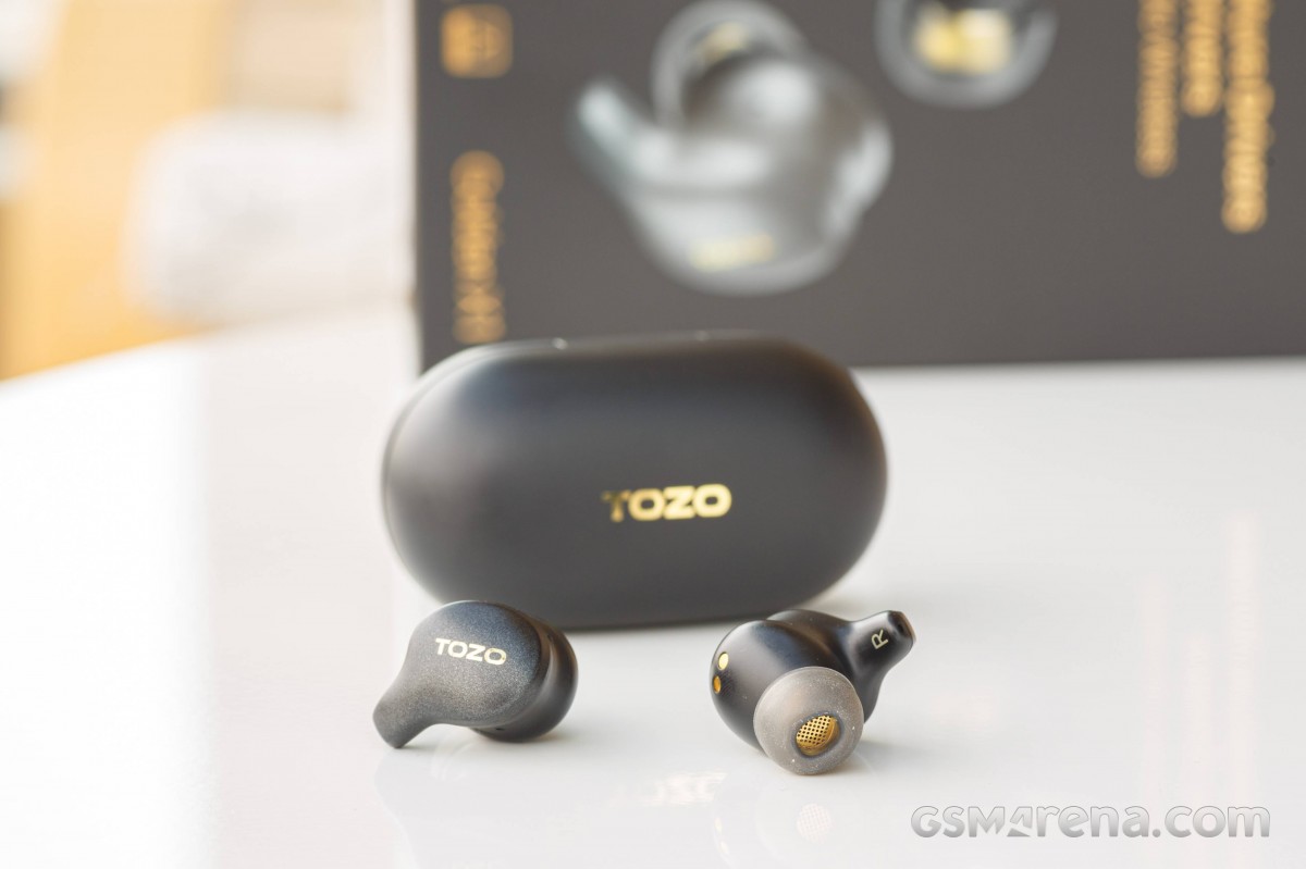 Tozo X1 Golden in for review