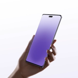 Xiaomi Civi 3 selfie cameras and LED flash