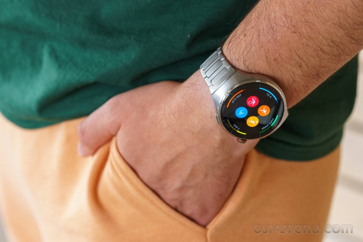 Huawei Watch 4 Pro is under review