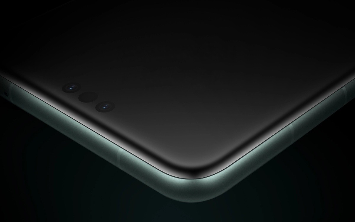 Huawei Mate 60 Pro debuts with three punch holes in the display -   news