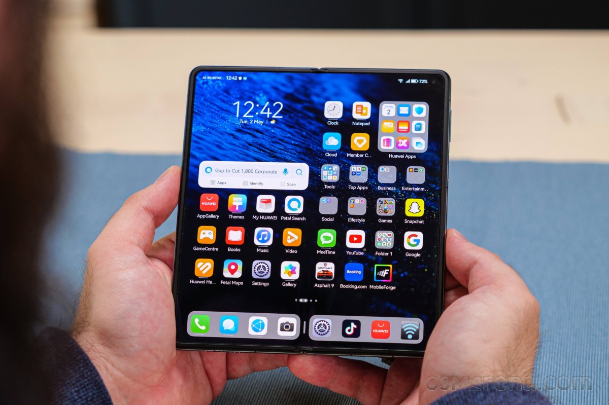 Huawei reclaims the top spot for foldable smartphones in China in H1 2023