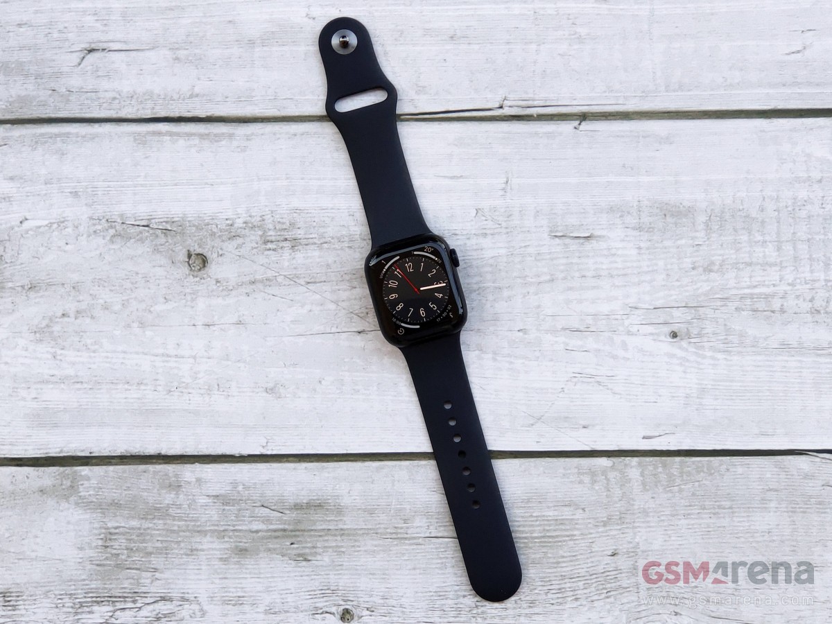 Apple Watch Series 8 semipermanent review